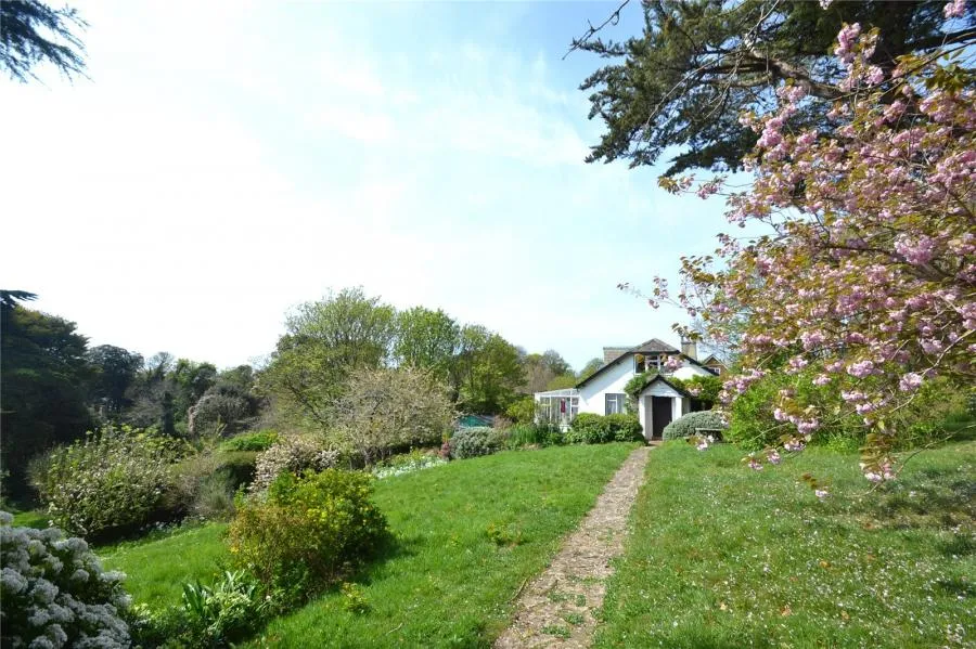 Hunts Road, St. Lawrence, PO38, photo 19