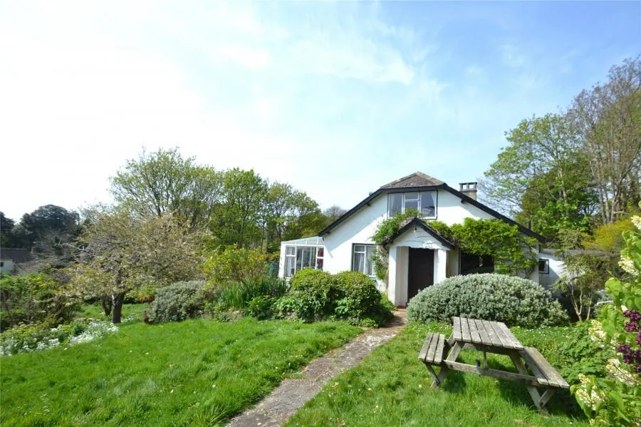 Hunts Road, St. Lawrence, PO38, photo 23