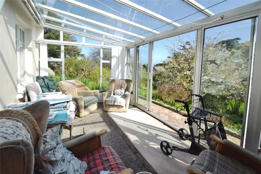 Hunts Road, St. Lawrence, PO38, photo 15