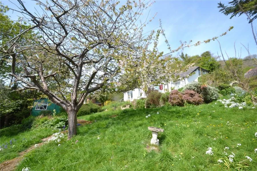 Hunts Road, St. Lawrence, PO38, photo 20