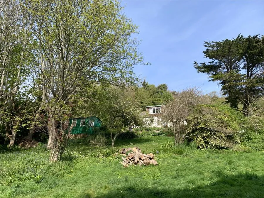 Hunts Road, St. Lawrence, PO38, photo 17