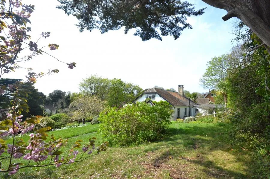 Hunts Road, St. Lawrence, PO38, photo 22