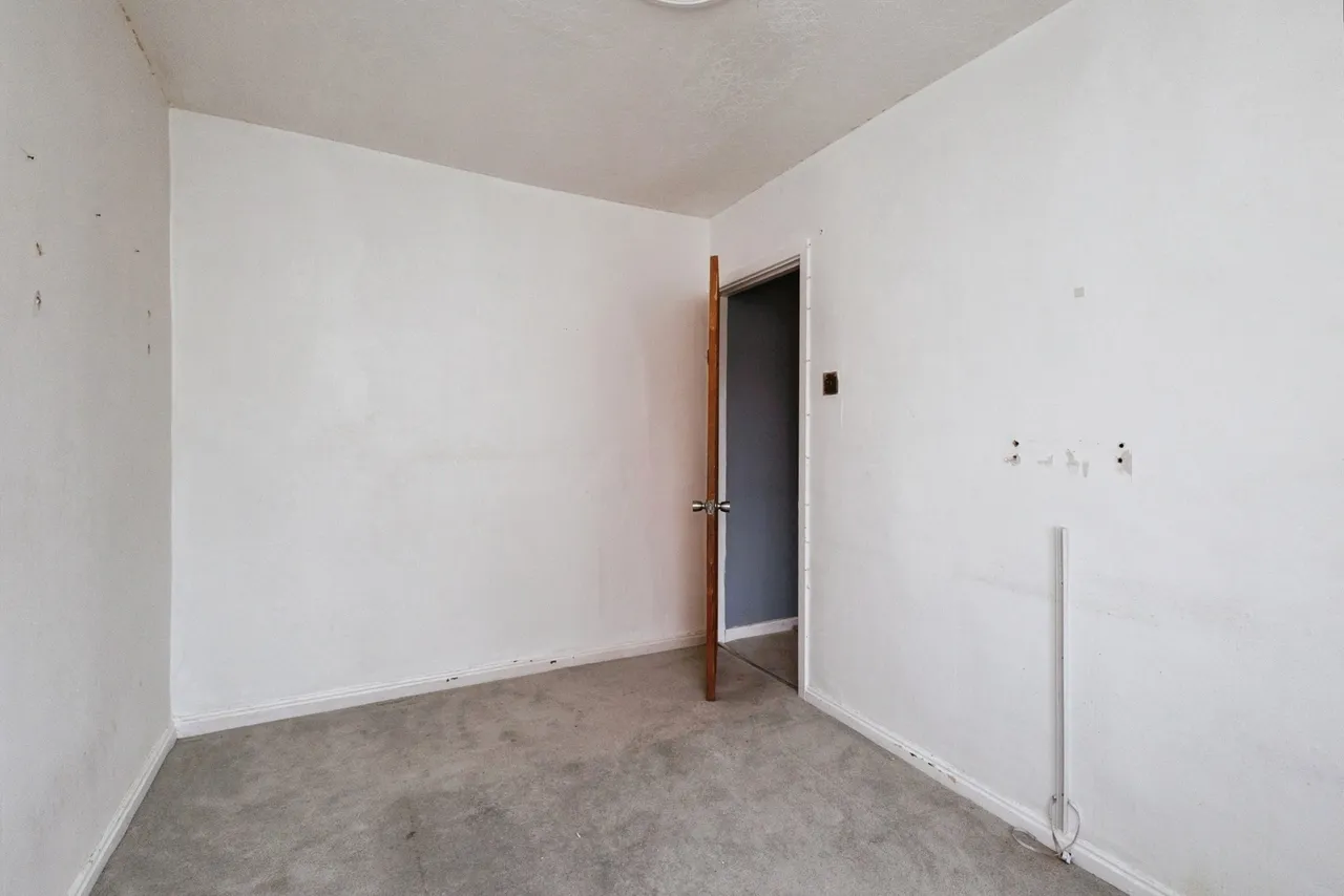 Lees Road, Ashton-under-Lyne, Greater Manchester, OL6, photo 10