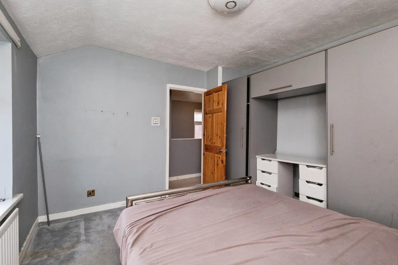 Lees Road, Ashton-under-Lyne, Greater Manchester, OL6, photo 8