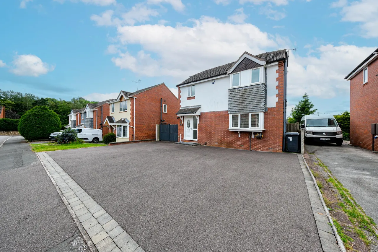The Brockwell, Alfreton, DE55, photo 31