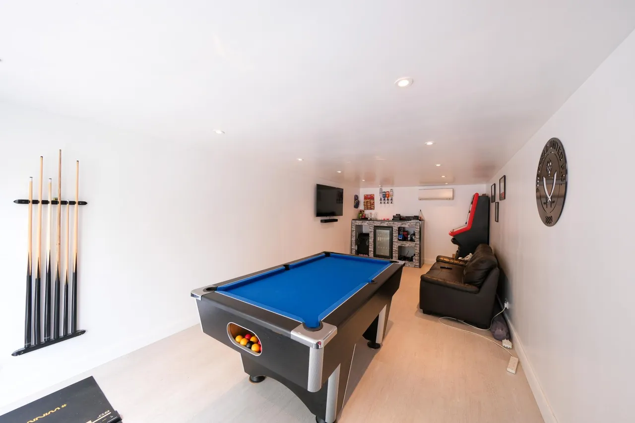 The Brockwell, Alfreton, DE55, photo 24