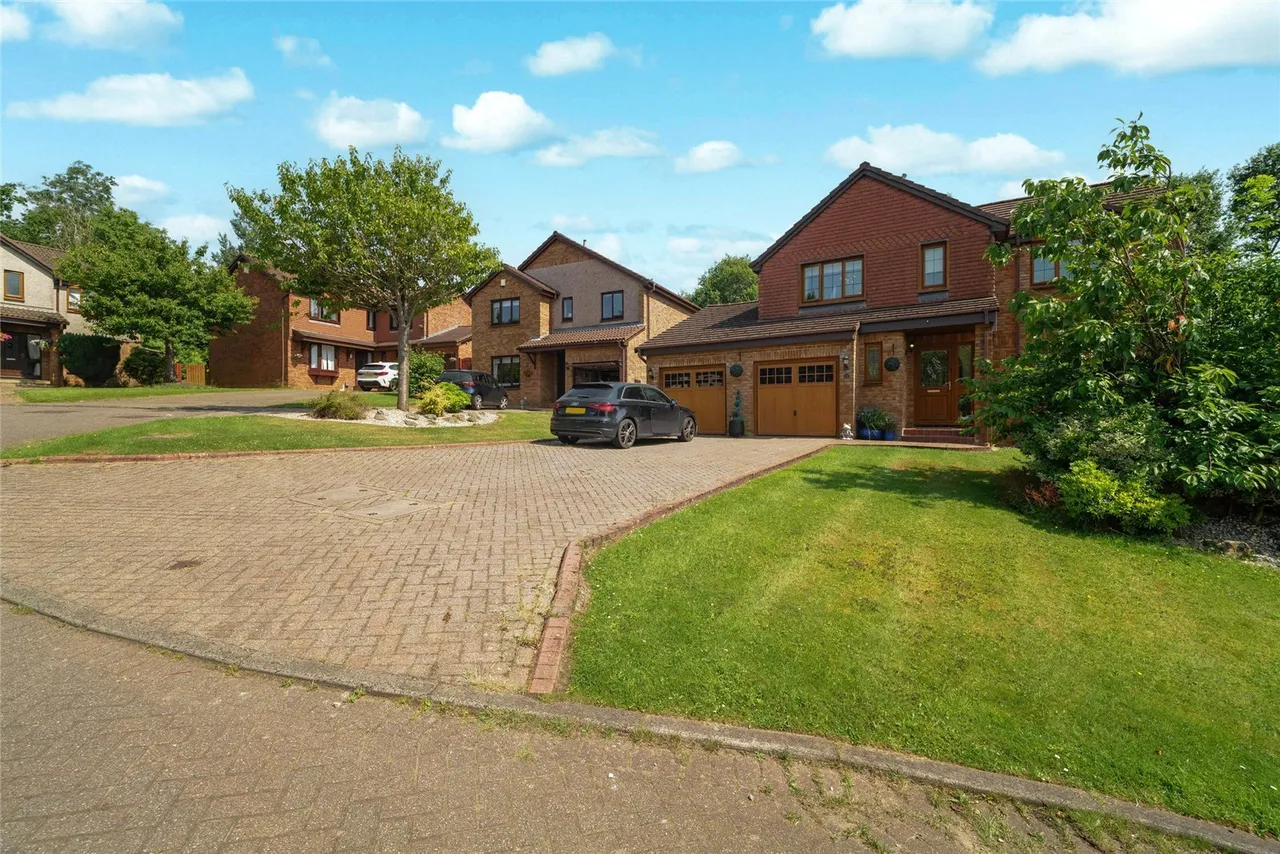 McLaren Grove, Stewartfield, East Kilbride, South Lanarkshire, G74, photo 24