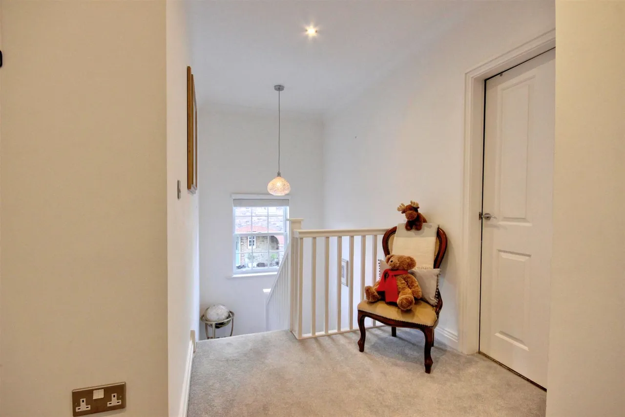 Monckton Rise, South Newbald, photo 13