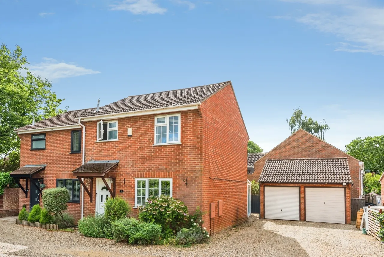 3 bed house for sale, Sandy Lane West, Littlemore, OX4