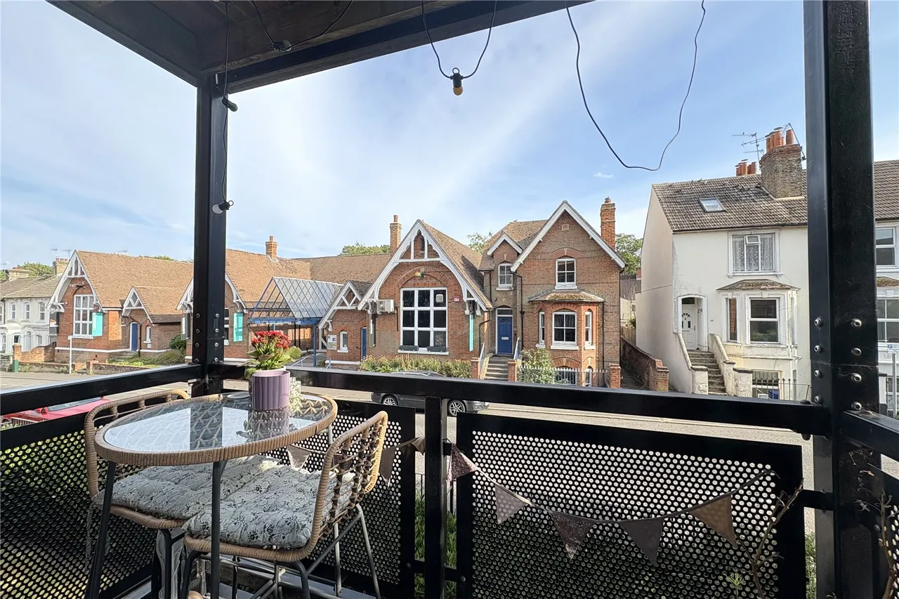 Bell Chase, Aldershot, Hampshire, GU11 3GZ, photo 7