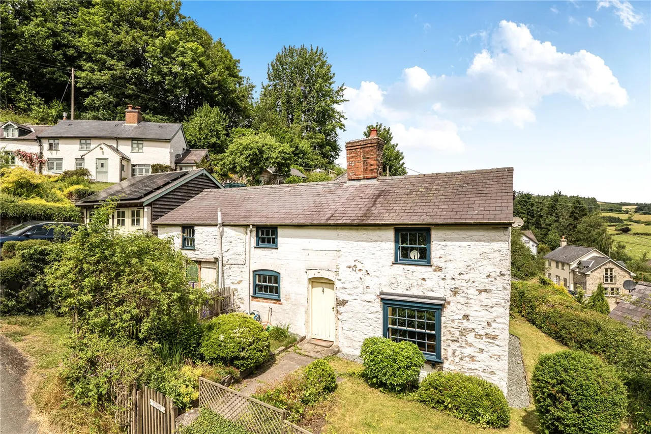 3 bed house for sale — Llangunllo, Knighton, Powys, LD7 1SR