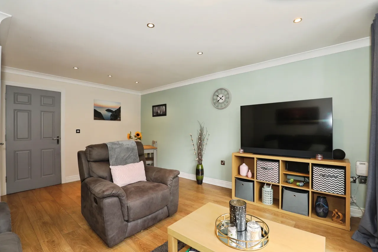 Emerald Way, Stoke-On-Trent, ST6, photo 4