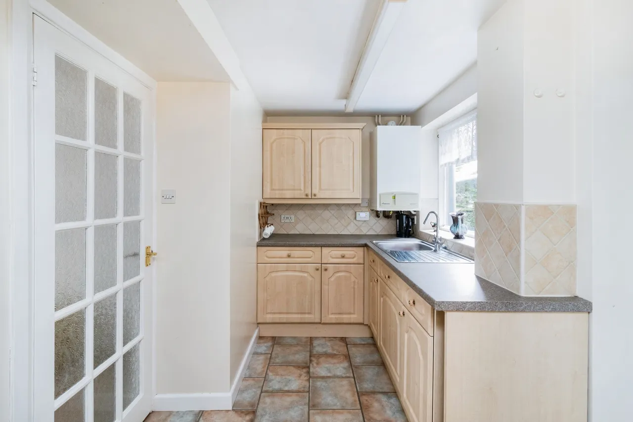 Victoria Road, Dartmouth, TQ6, photo 6