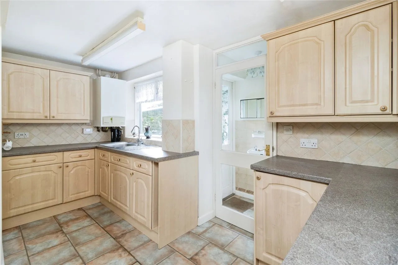 Victoria Road, Dartmouth, TQ6, photo 5