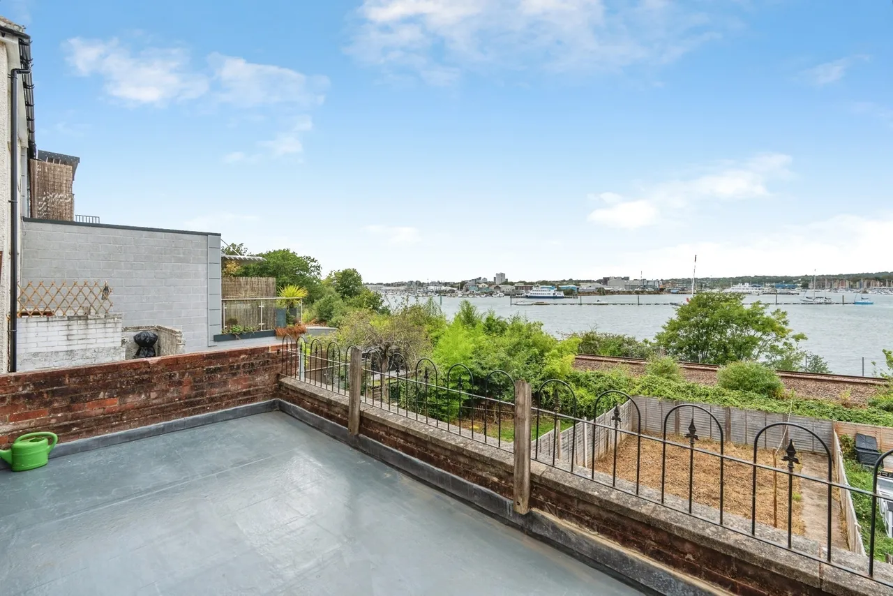 Braeside Road, Southampton, SO19, photo 12