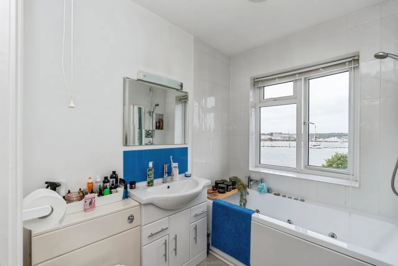 Braeside Road, Southampton, SO19, photo 11