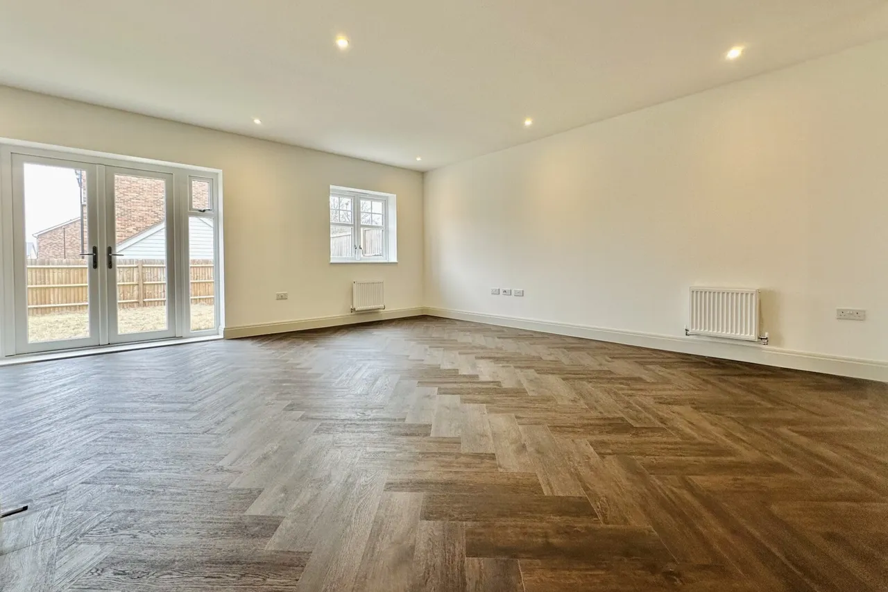 The Fairway, Fleet, Hampshire, GU51 3JU, photo 7