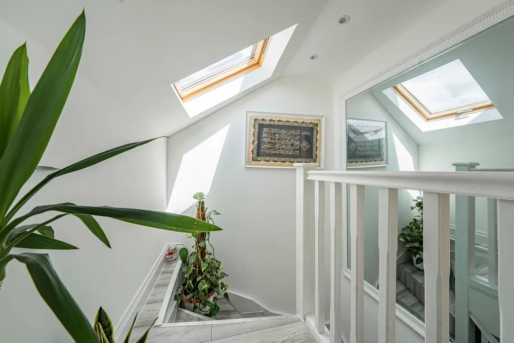 Mount Avenue, Southall, photo 23