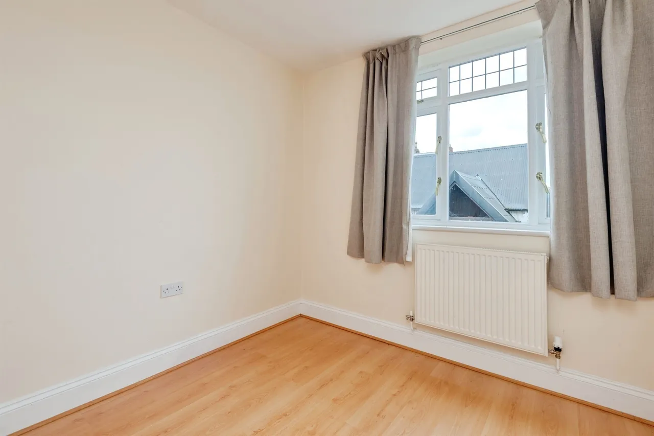 Main Street, Frodsham, WA6, photo 17