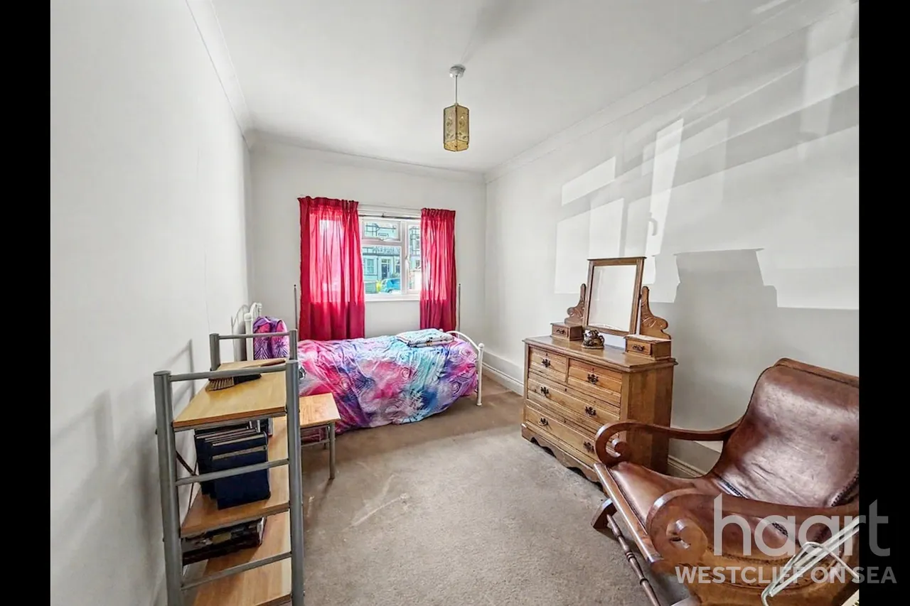 Ditton Court Road, Westcliff-On-Sea, SS0, photo 7