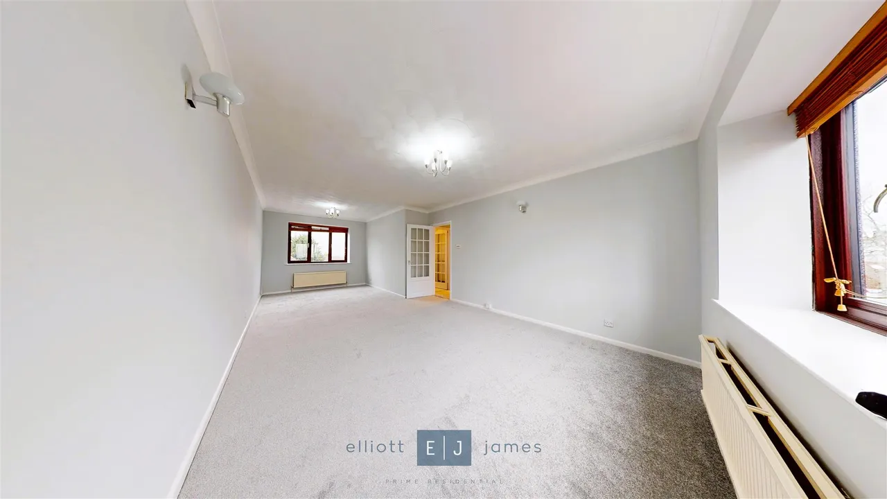 Savill Row, Woodford Green, IG8, photo 5