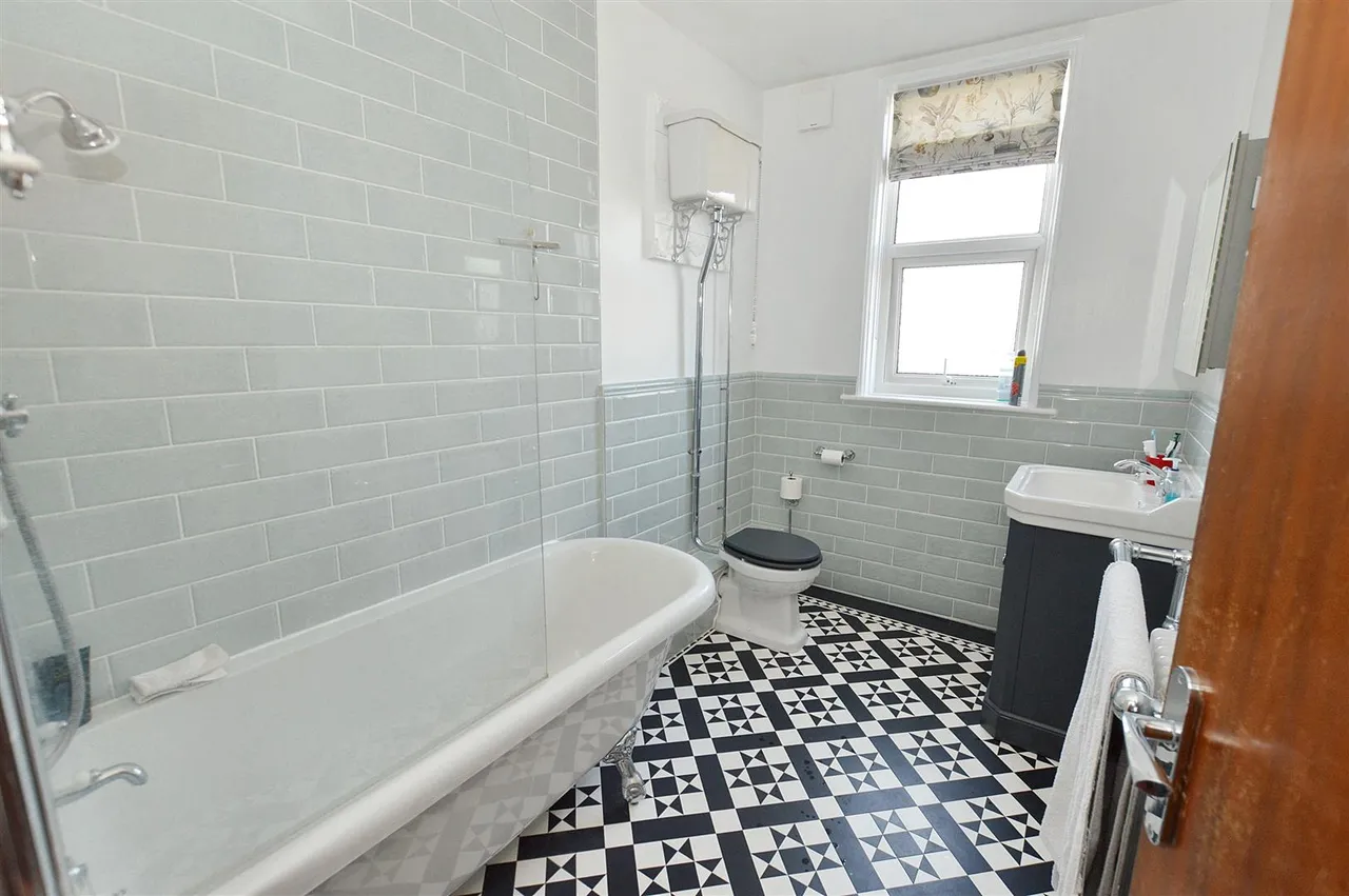 South Street, Sheringham, NR26, photo 17