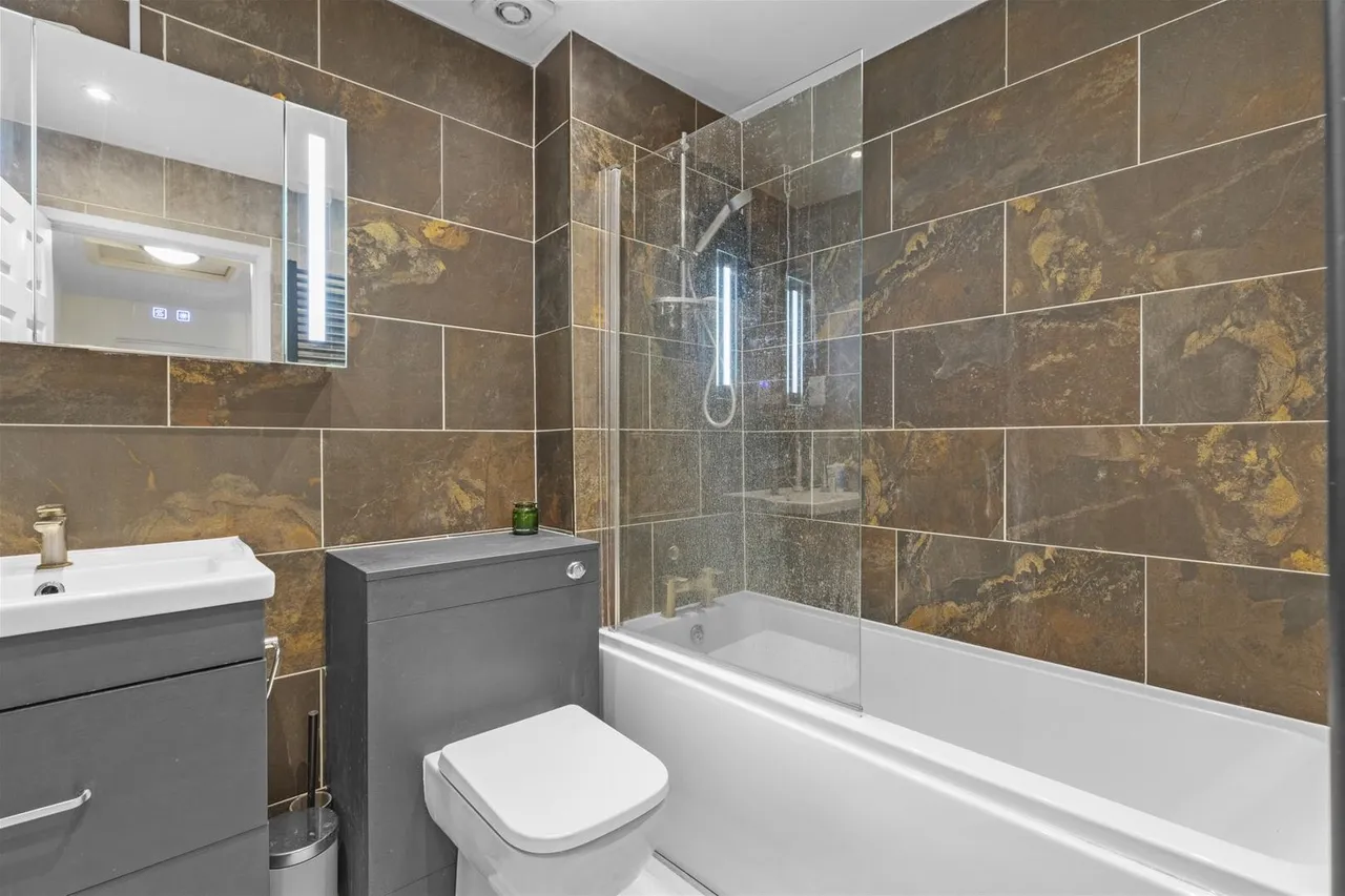 Kaybridge Close, High Wycombe, HP13, photo 8