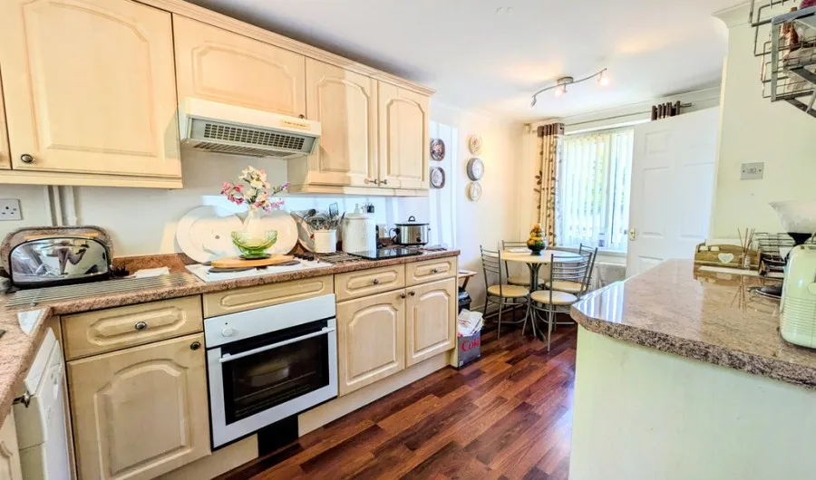 Elwyn Drive, Merthyr Tydfil, photo 3