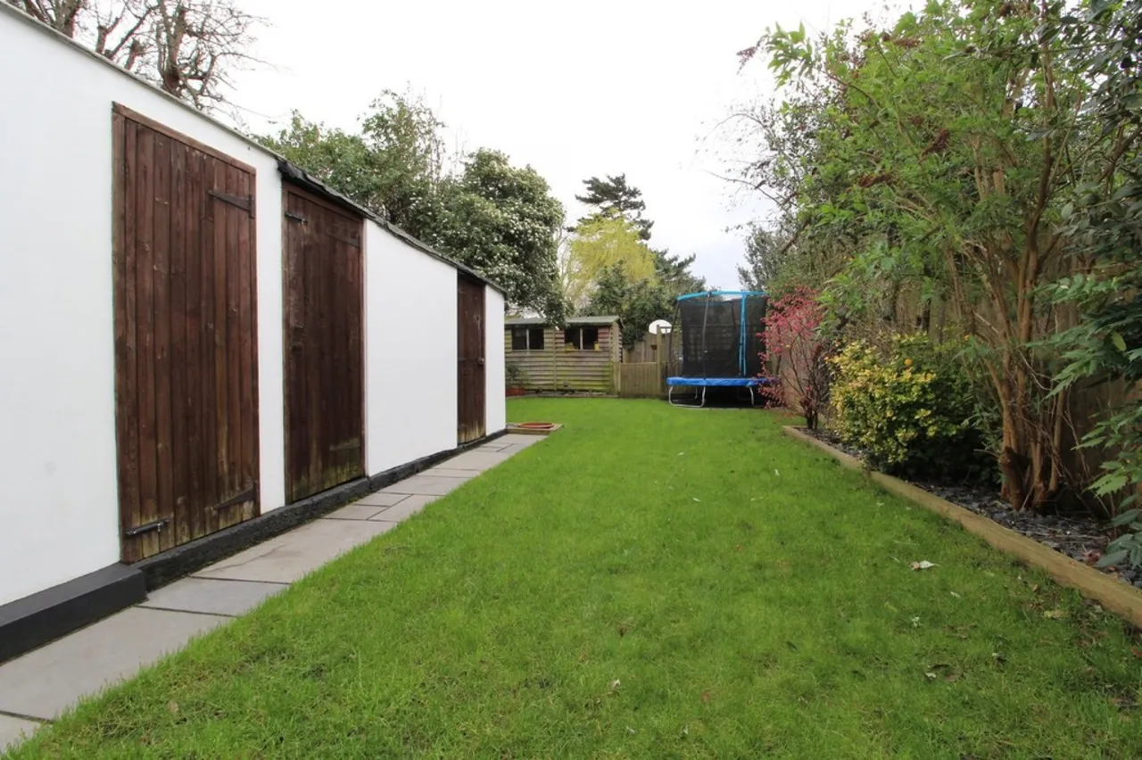 Woodthorpe Road, Ashford, photo 17
