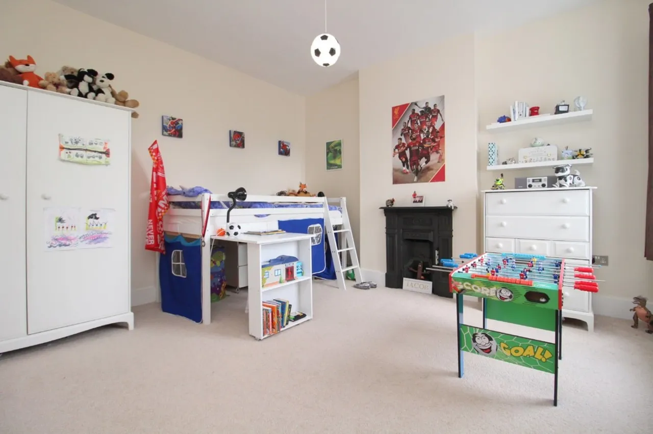 Woodthorpe Road, Ashford, photo 10