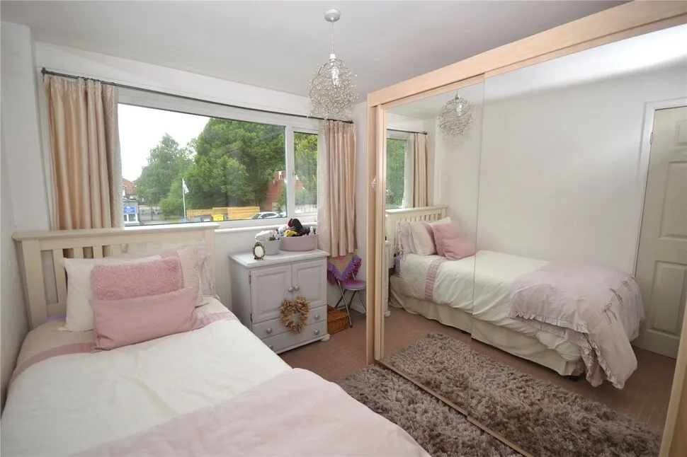 Bradshaw Way, Stafford, Staffordshire, ST16, photo 8