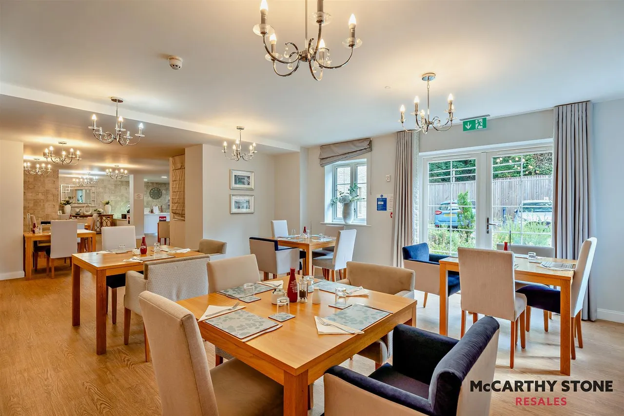 Gloucester Road, Larkhall, BA1, photo 10