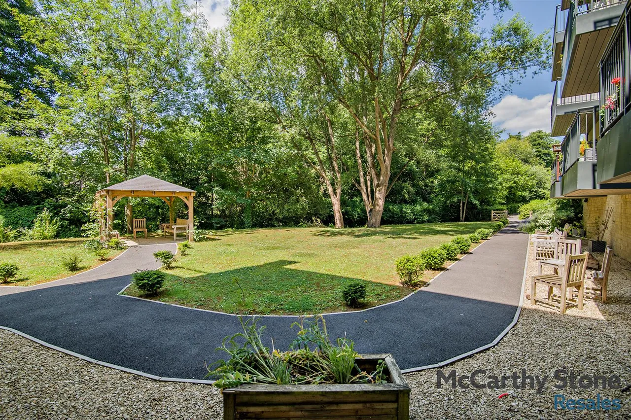 Gloucester Road, Larkhall, BA1, photo 16