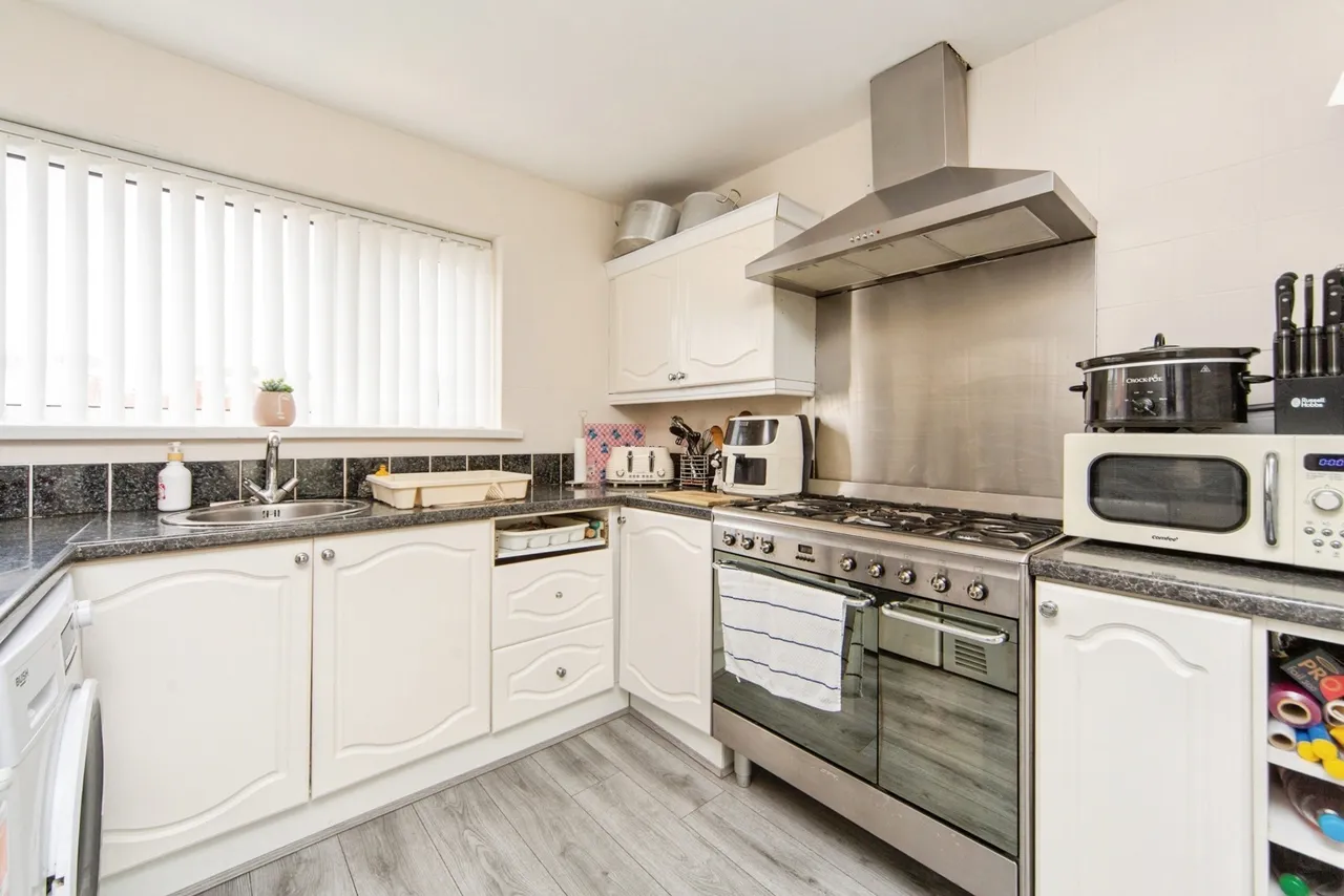 College Close, Prenton, CH43, photo 7