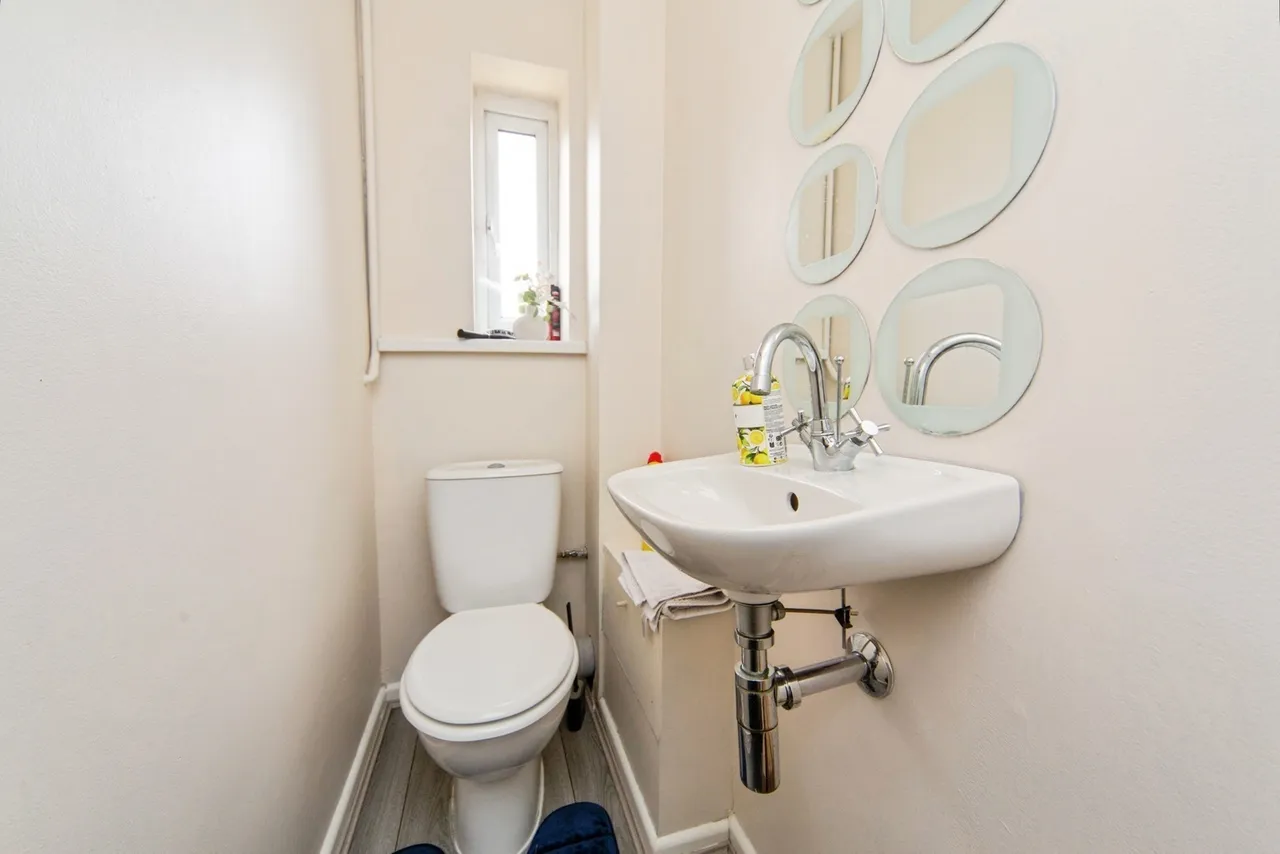 College Close, Prenton, CH43, photo 19