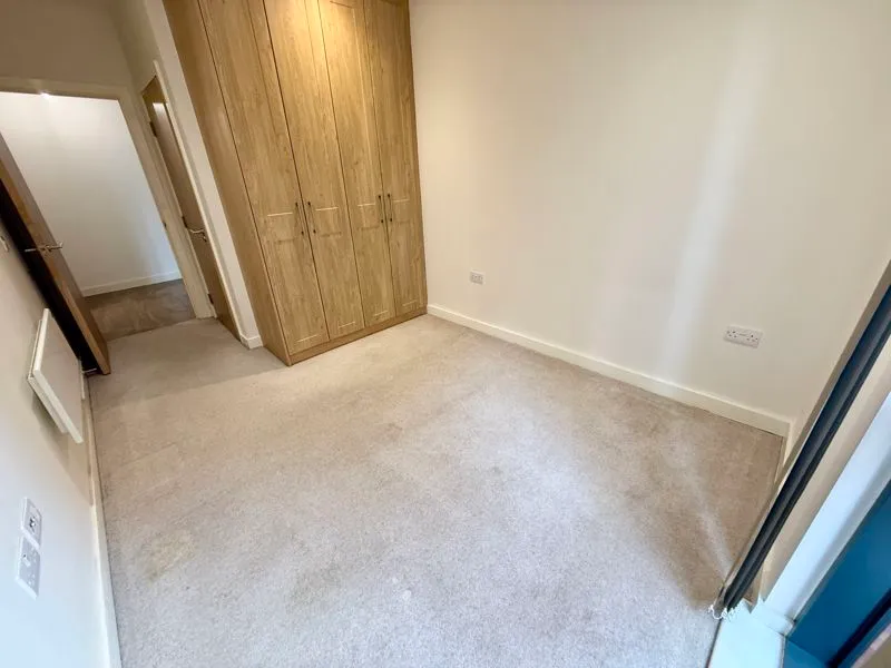 King Edwards Square, Sutton Coldfield, B73, photo 12
