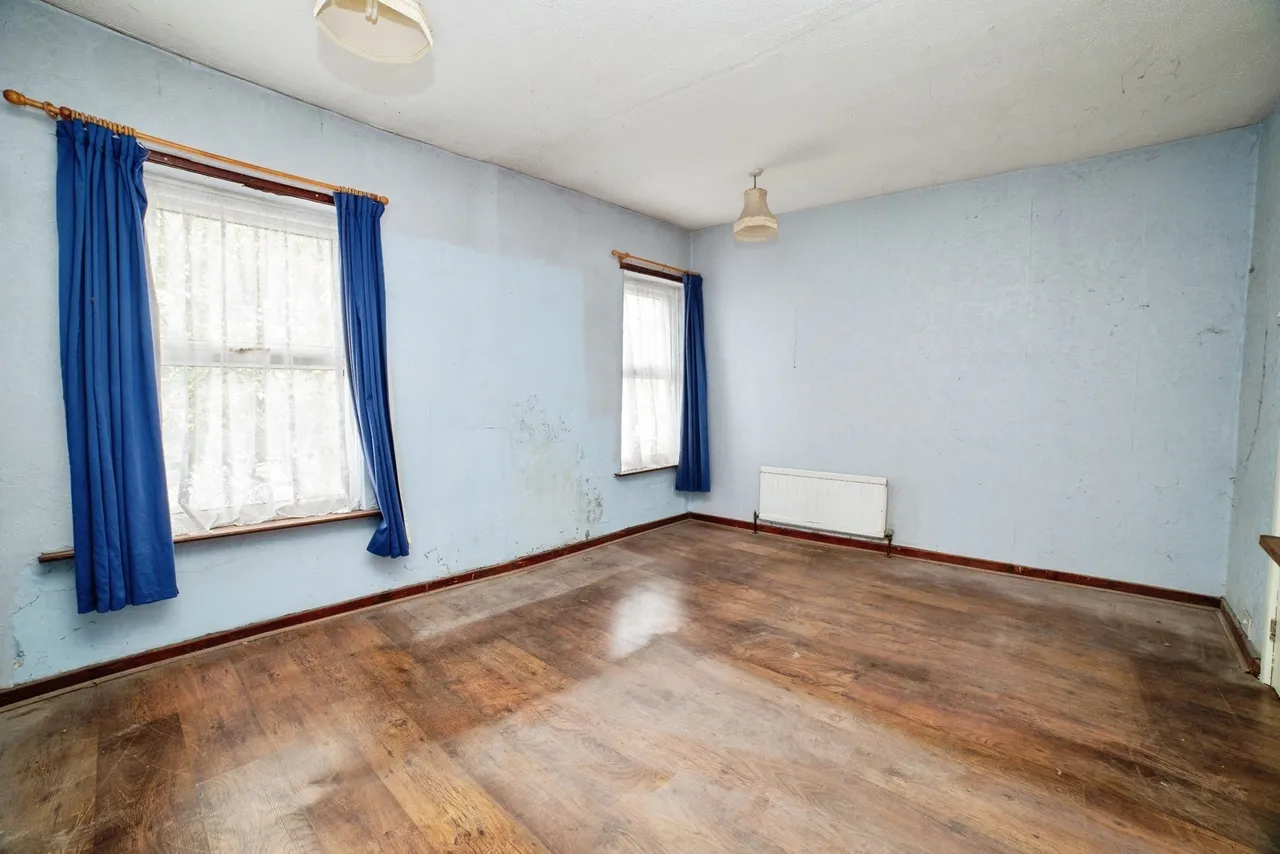 Market Place, Huthwaite, NG17, photo 7