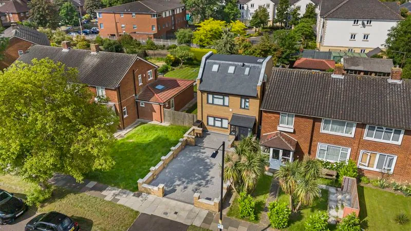 Reservoir Road, London, N14, photo 28