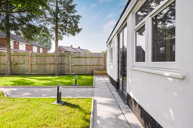 Reservoir Road, London, N14, photo 26