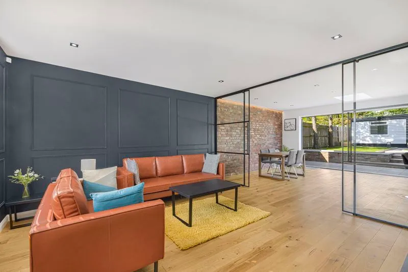 Reservoir Road, London, N14, photo 6