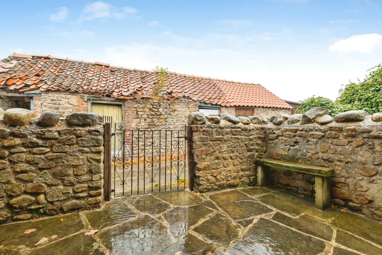 Northside, Scorton, Richmond, North Yorkshire, DL10, photo 16