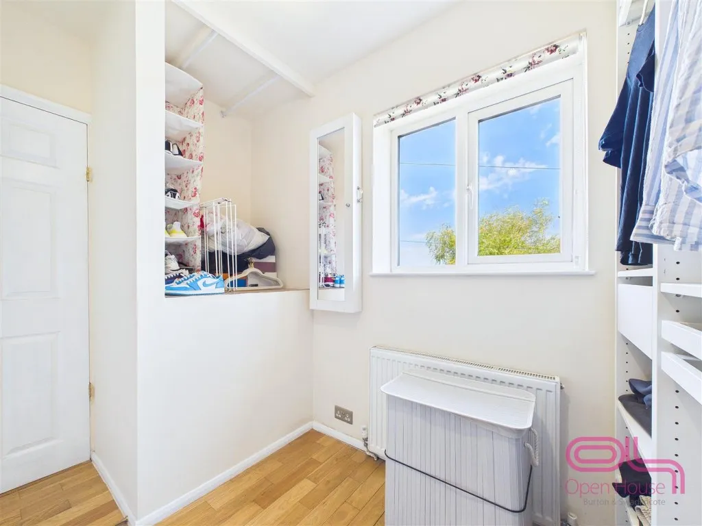 Goseley Avenue, Hartshorne, DE11, photo 22