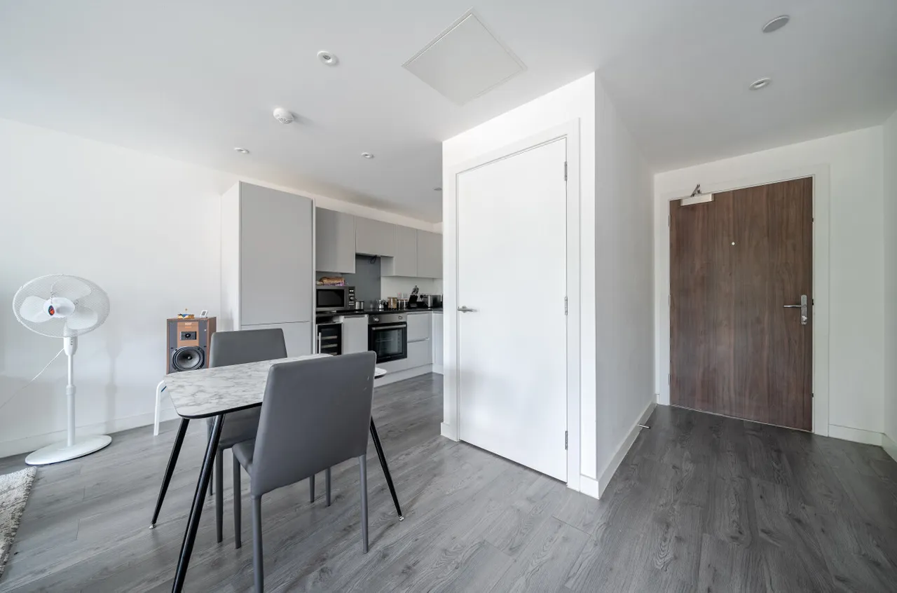 Willow Road, Burley, LS4, photo 11