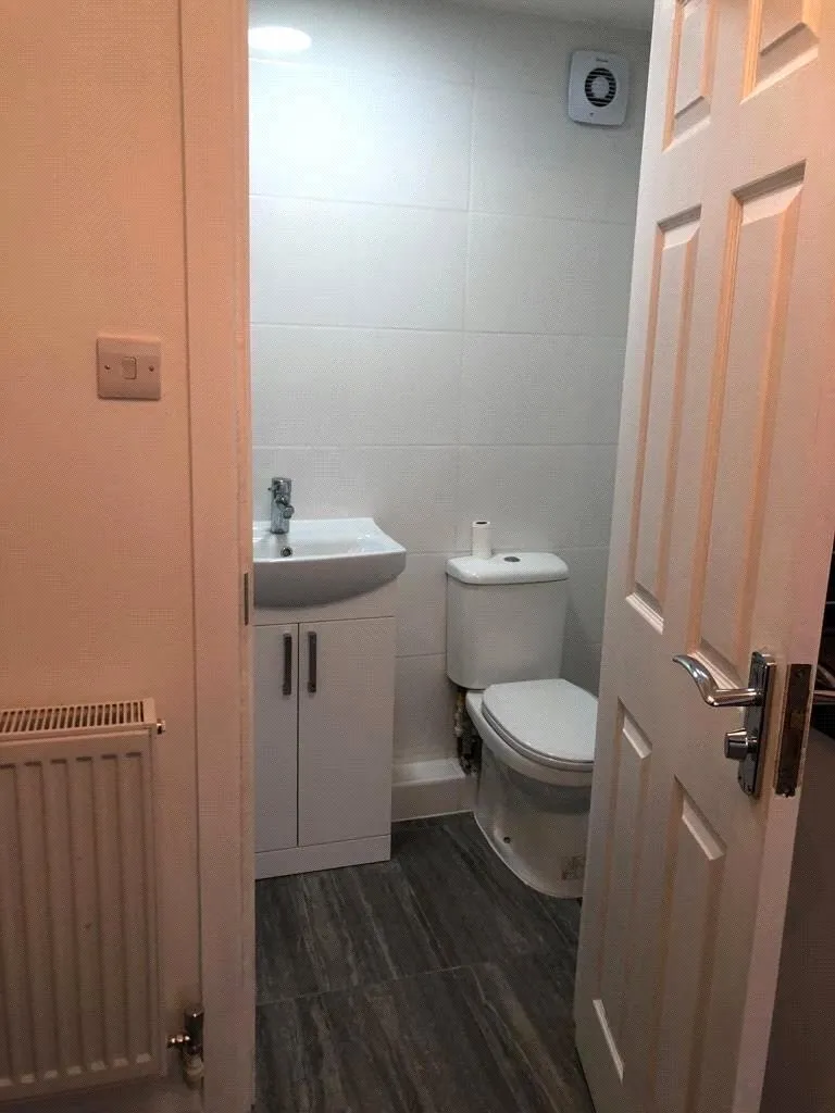 Conniburrow Boulevard, Conniburrow, Milton Keynes, Buckinghamshire, MK14, photo 22