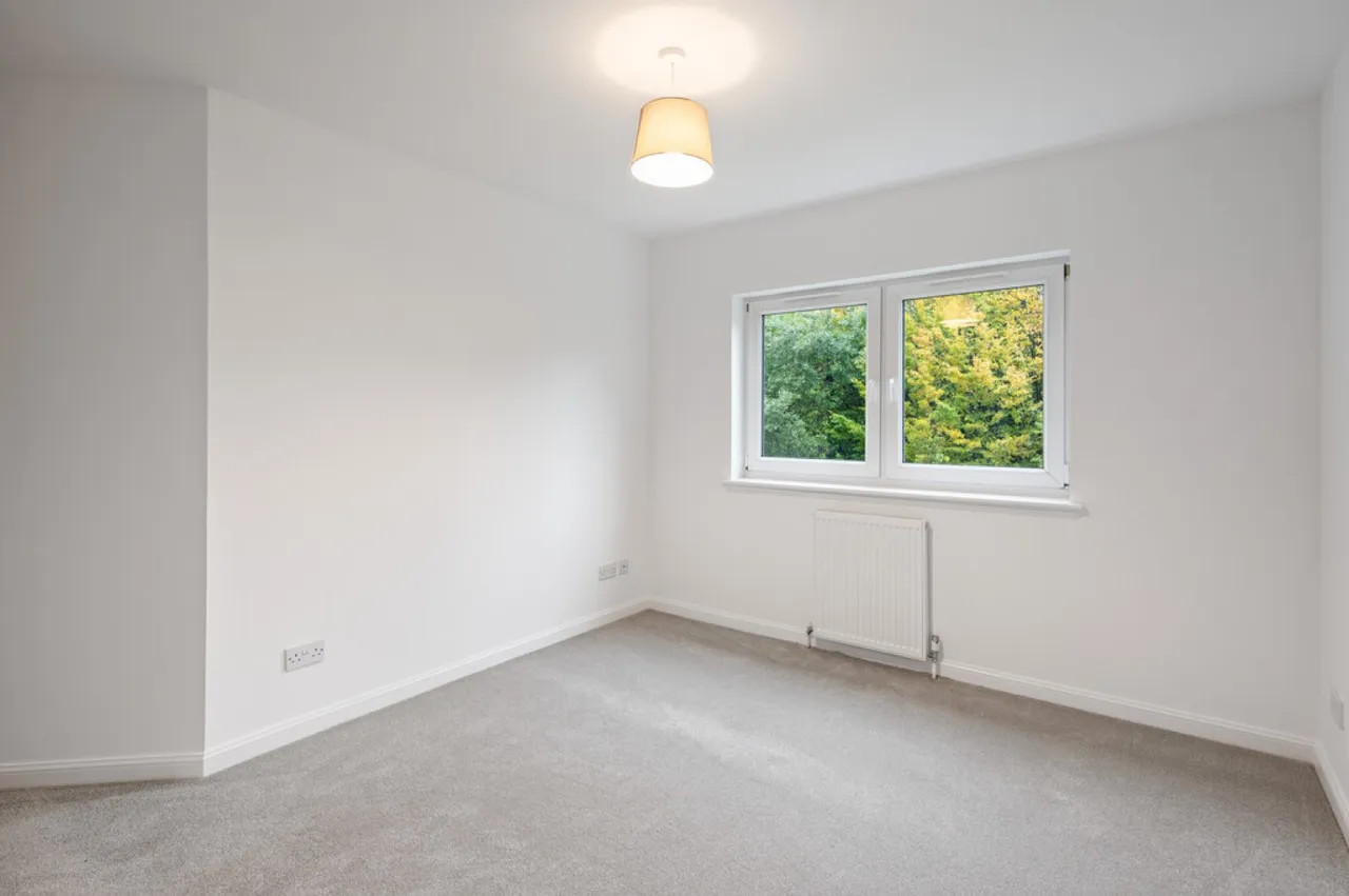 Hawk Brae, Livingston, EH54, photo 10