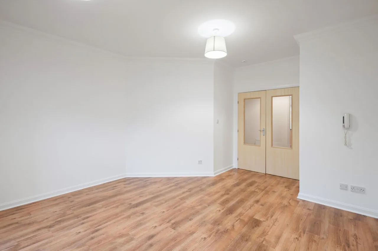 Hawk Brae, Livingston, EH54, photo 6