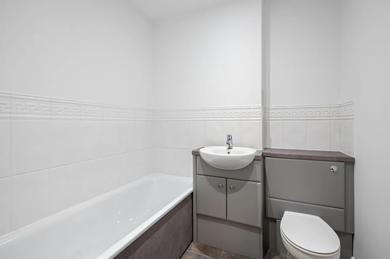 Hawk Brae, Livingston, EH54, photo 12