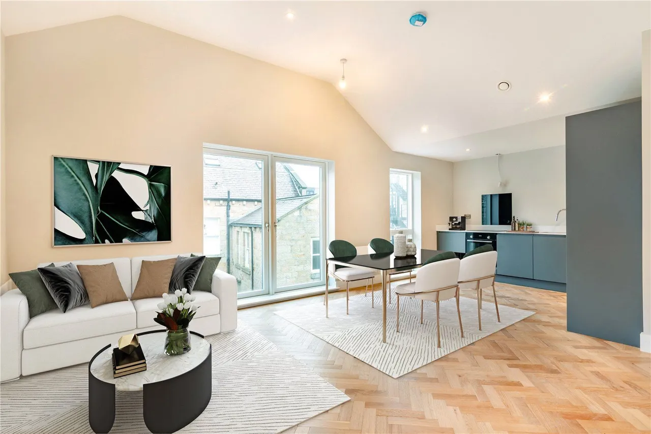 2 bed flat for sale, Station Parade, Harrogate, HG1