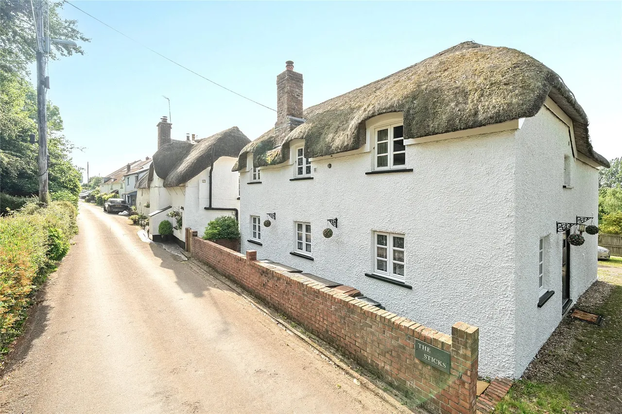 3 bed property for sale — Zeal Monachorum, Crediton, Devon, EX17