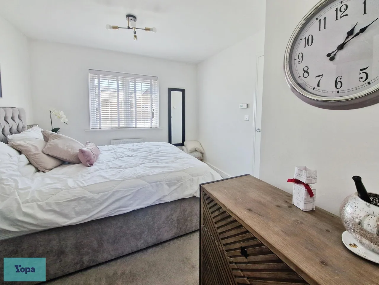 Violet Court, Rossington, DN11, photo 4